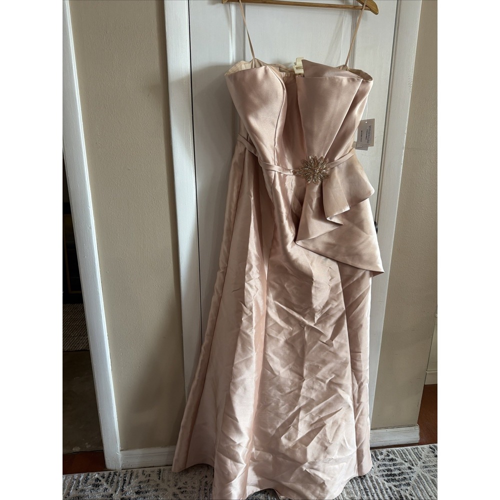 RENE RUIZ Strapless A Line Champagne Ball Gown Plus Size 16 NWT $399